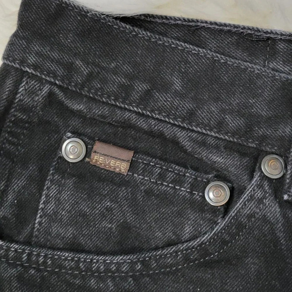 REVERB Cutoff Jean Shorts Black Denim Distressed Raw Hem Hi Rise Mens Sz 32 - Picture 3 of 5